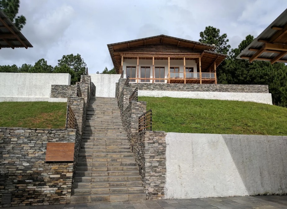 Dhensa Boutique Resort