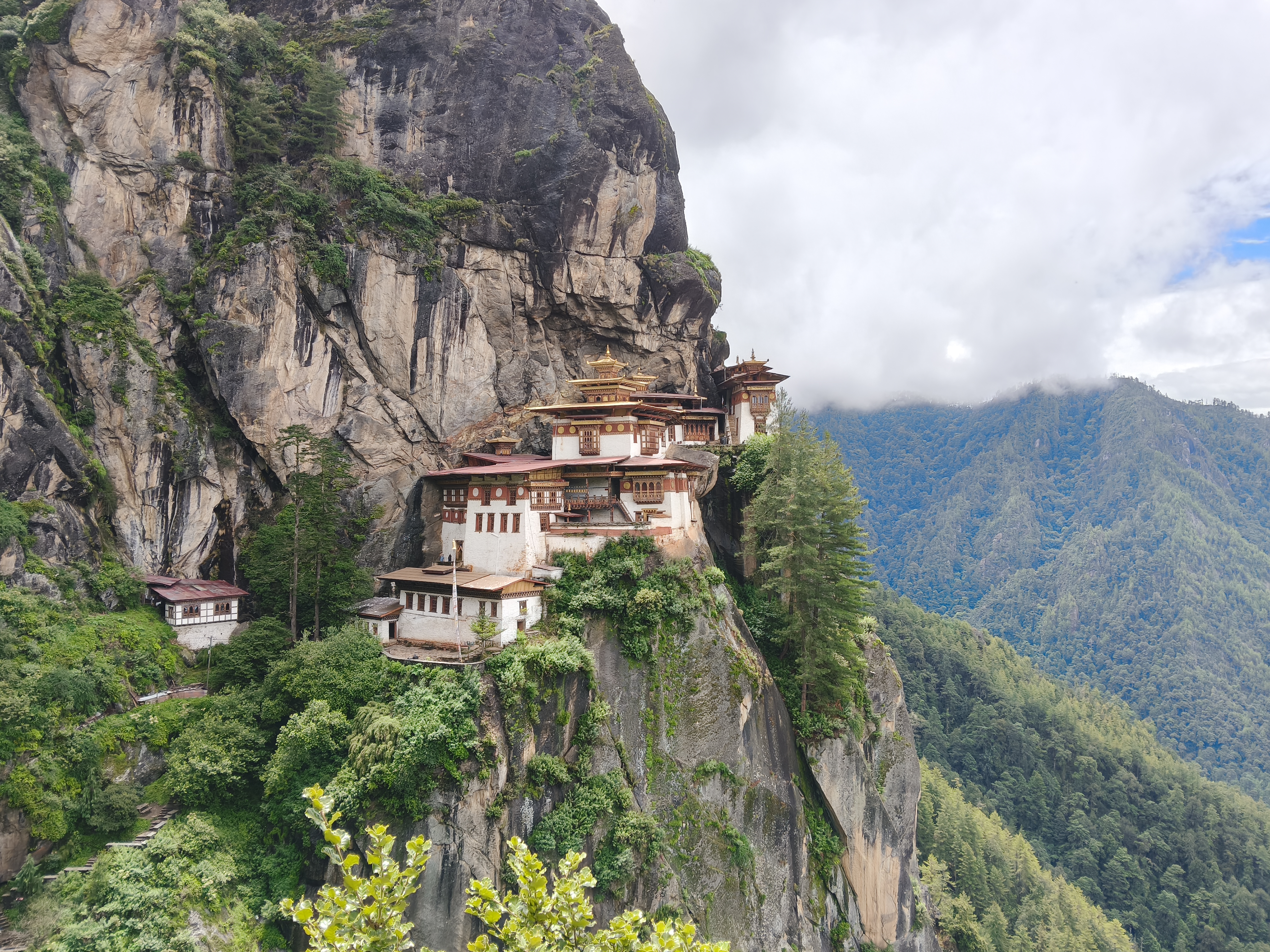 4 Nights / 5 Days- Bhutan Gateway Escape